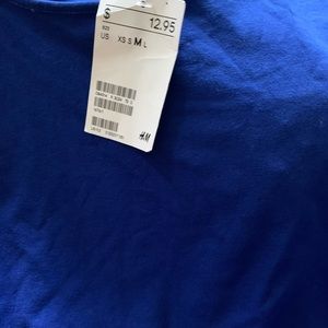 H&M sleeveless royal blue tee